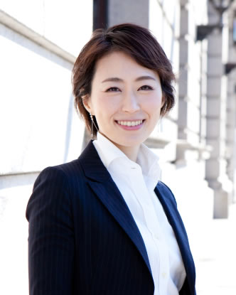 代表税理士　鈴木まりこ